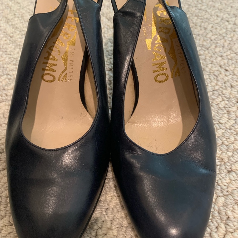Dark Navy Blue Salvatore Ferragamo Sling back size 5 (authentic)